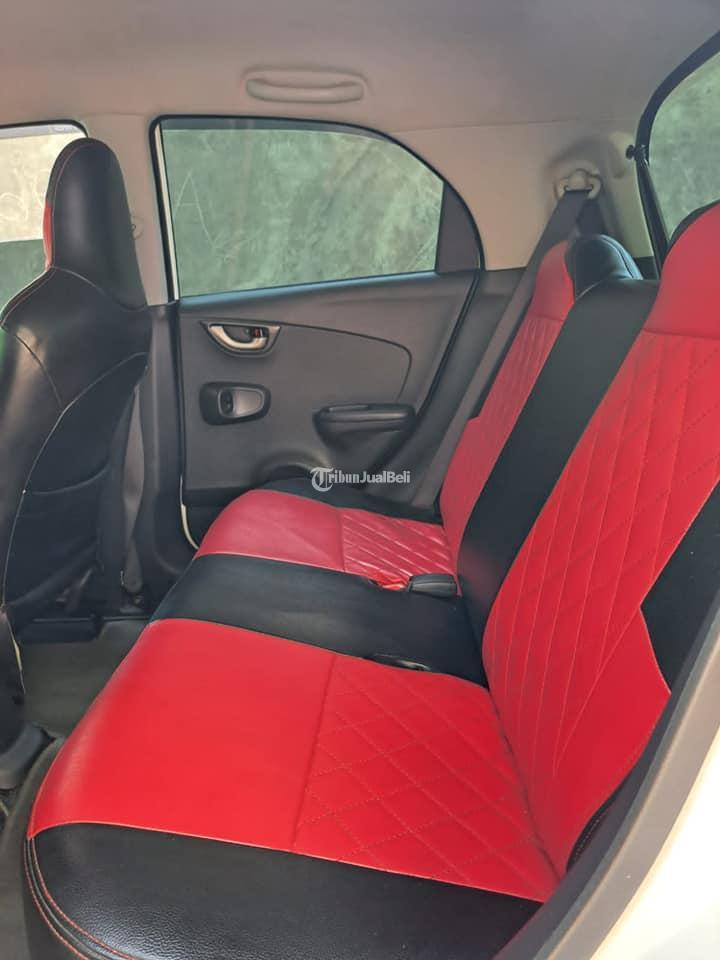 Mobil Honda Brio Bekas Tahun 2015 Warna Putih Siap Pakai Surat Lengkap Mojokerto
