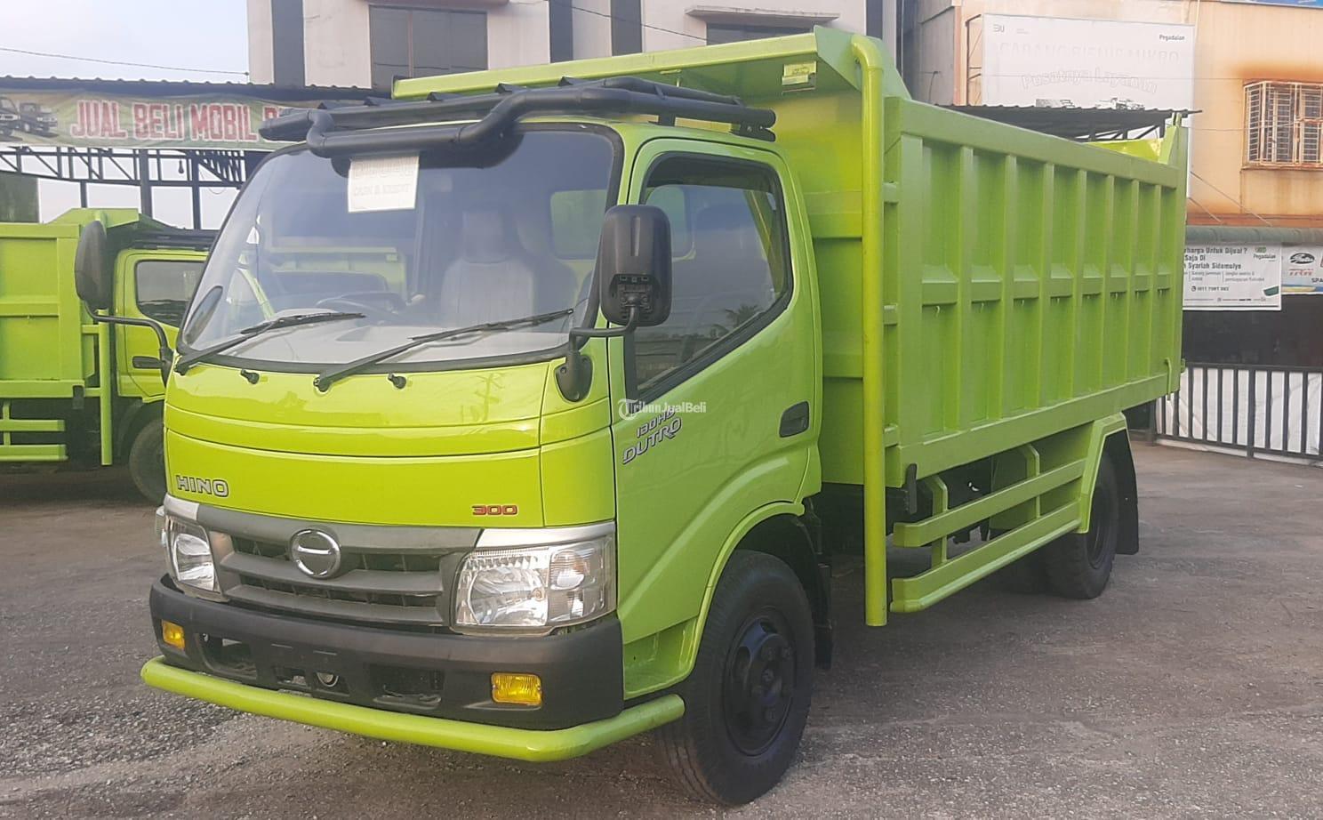 HINO Dutro Dump Truk 2018