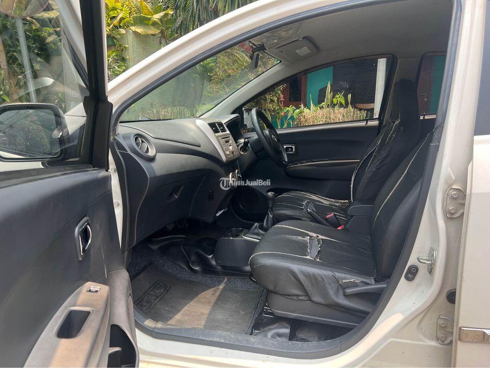 Mobil Toyota Agya TRD Sportivo 2013 Manual Putih Bekas Fullset di
