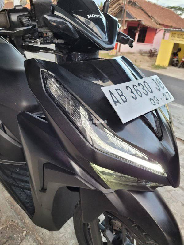 Motor Honda Vario 125 Bekas Tahun 2022 Siap Pakai Surat Lengkap Mesin Halus Sleman