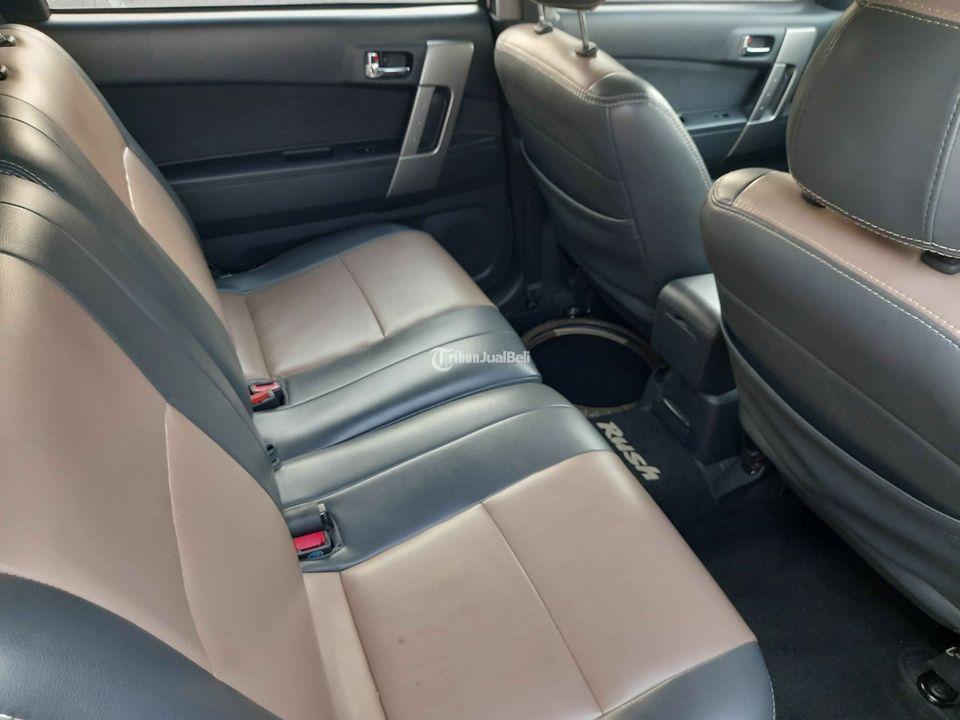 Mobil Toyota Rush S 2014 Matic Putih Normal Siap Pakai Semarang