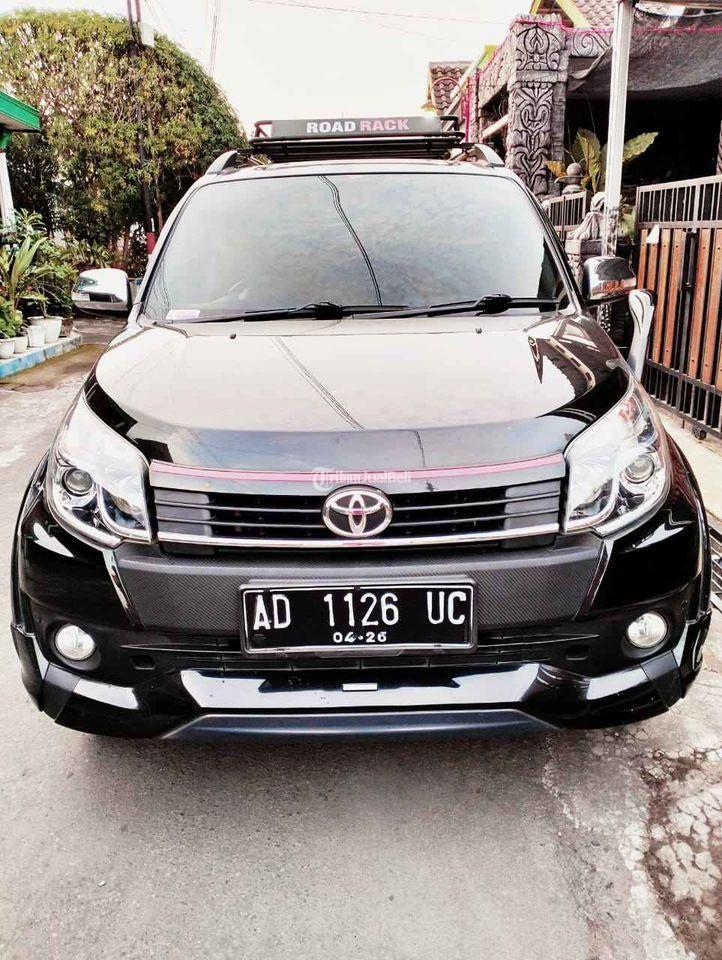 Mobil Toyota Rush TRD Bekas Tahun 2016 Matic Warna Hitam  Solo