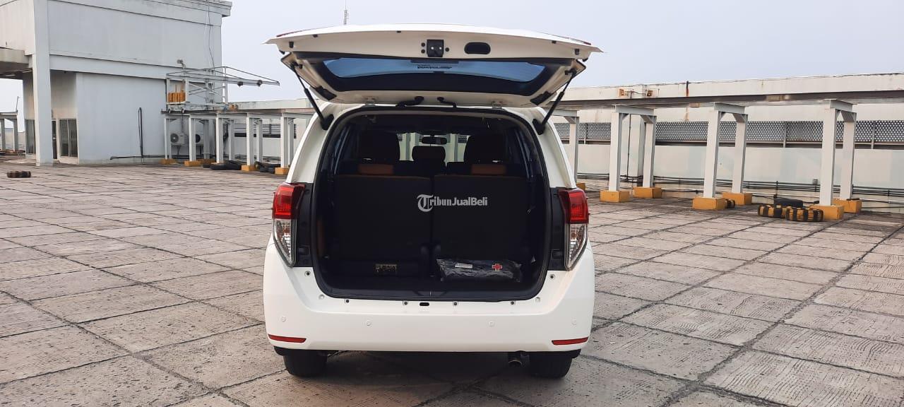 Innova 24 V Diesel AT 2016 Warna Putih KM 115546 ASLI Jakarta Utara