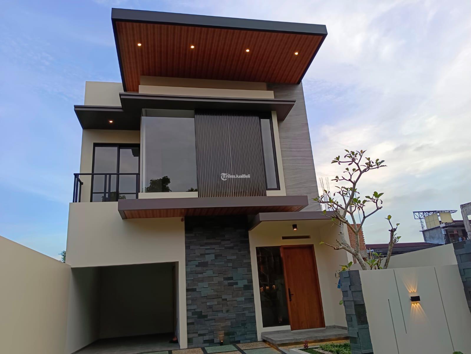Rumah 2 Lantai Kontemporer Modern Premium Selatan UII