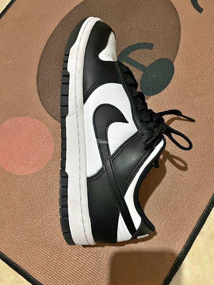 Sepatu Nike Dunk Low Size 375 Second Pemakaian Pribadi Warna Favorit Nego  Batam
