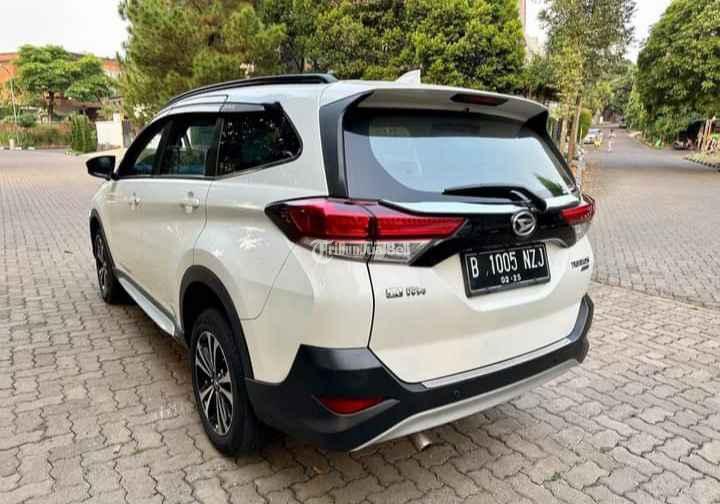 Mobil Daihatsu Terios R Deluxe Manual Putih Bekas Tahun 2019 Pajak Hidup Jakarta Selatan
