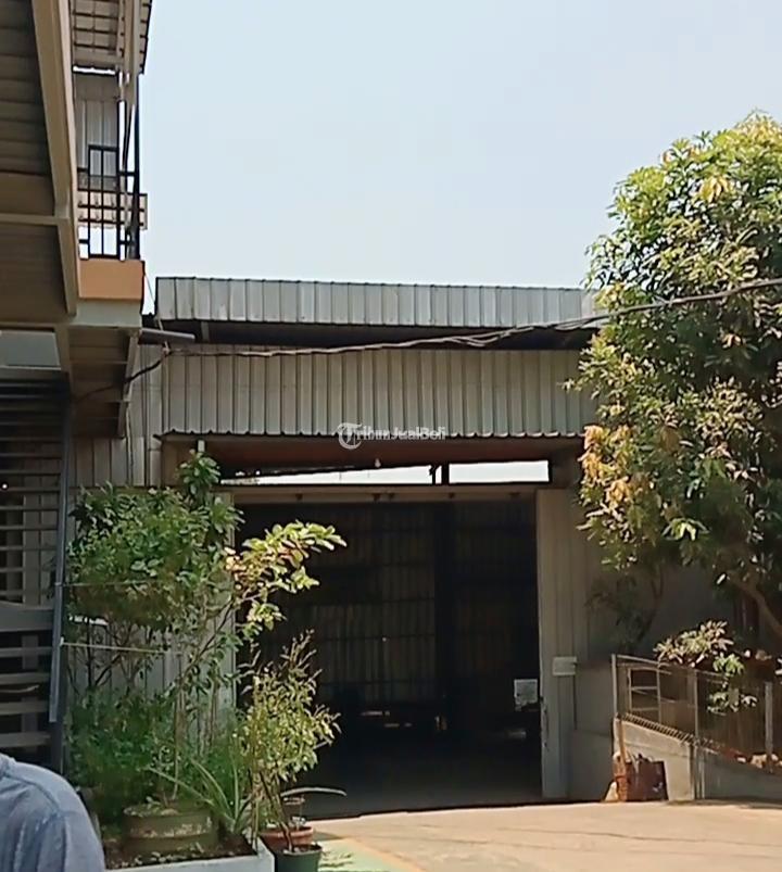 Dijual Gudang LT 1500m2 LB 1700m2 SHM Masih Beroperasi di Bantargebang - Bekasi