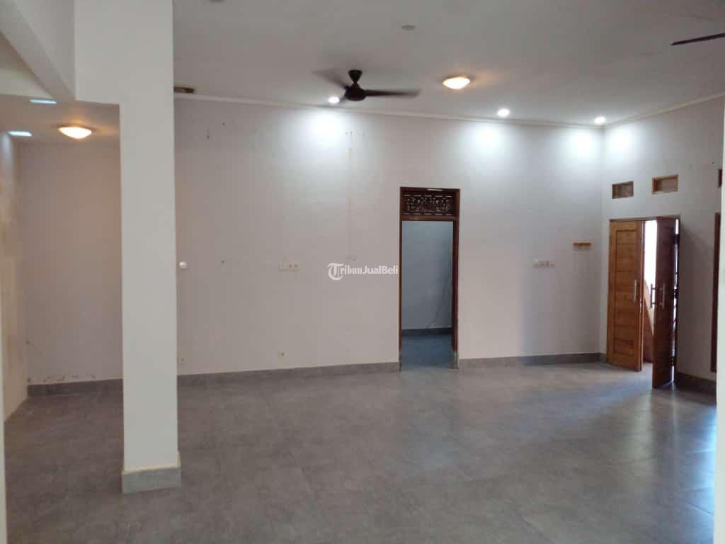 RUMAH SECONDARY TERAWAT DALAM PERUMAHAN PURI JIMBARAN BALI