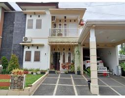 Exclusive Rumah 2LT Mewah Terawat Full Furnish di Cisaranten Kulon Arcamanik Hanya 2,2M