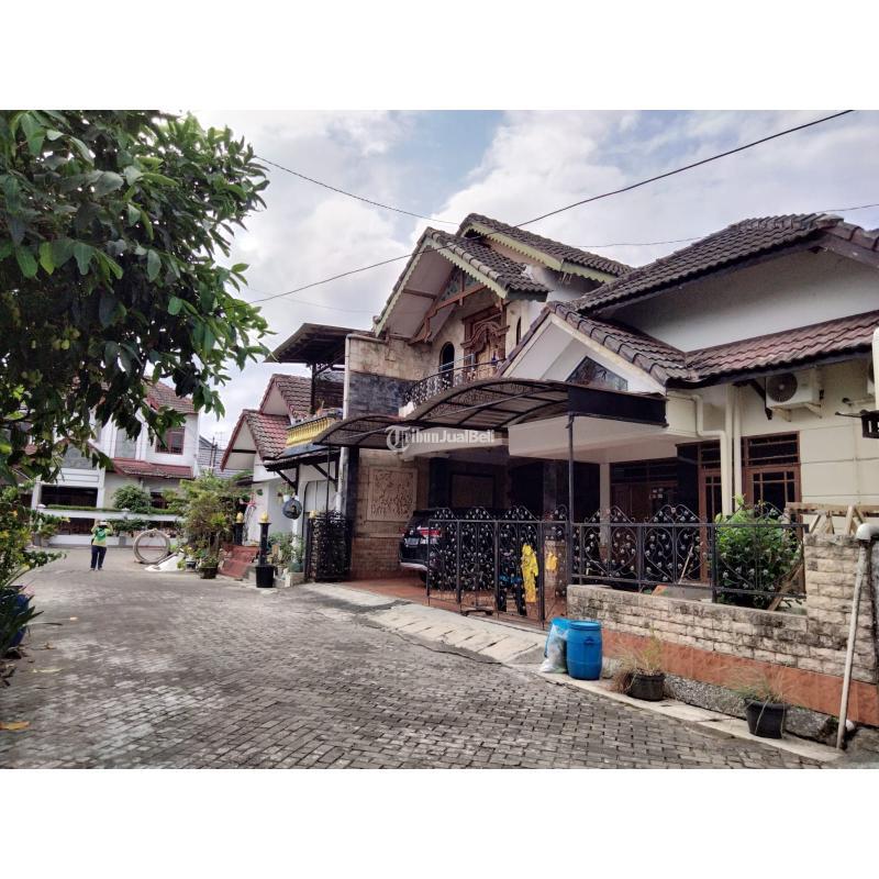 Jual Rumah Bekas Tipe 225/181 Dalam Perumahan Lantai 2 Dekat Adisucipto - Sleman Yogyakarta