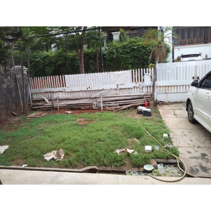 Jual Rumah Tua LT377 LB300 3KT 2KM Semi Cluster Dekat Dengan Blok M Lokasi Strategis - Jakarta Selatan