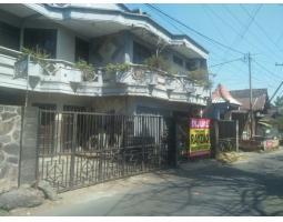 Dijual Rumah 2Lantai di Tepi Jalan Mongonsidi Daerah Panglima Sudirman - Pasuruan Kota Jatim