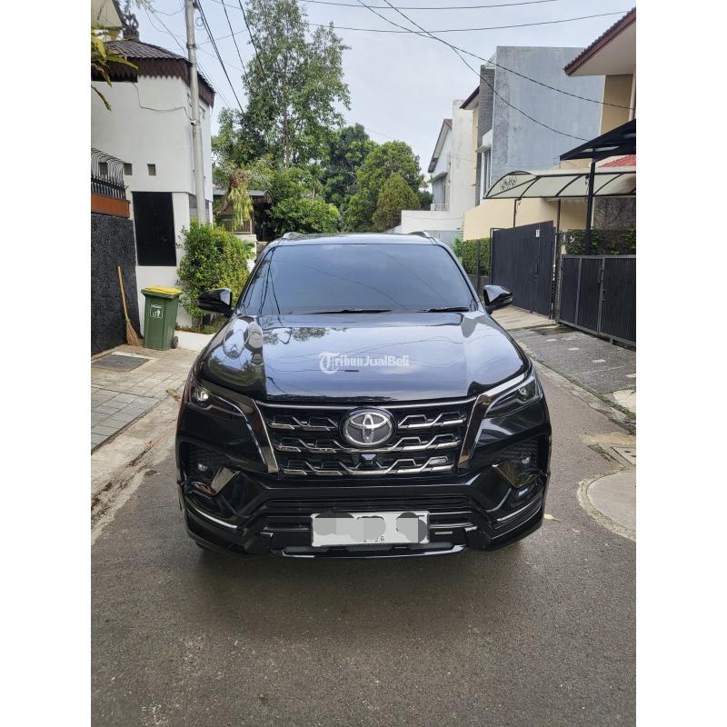FORTUNER HITAM VRZ GR