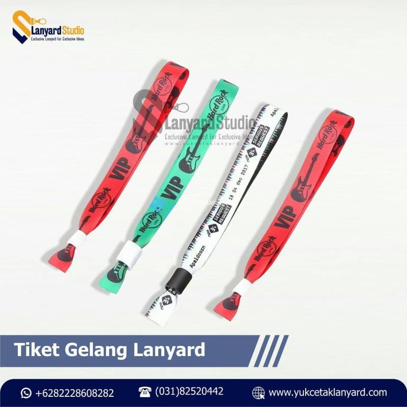 Pabrik Tiket Gelang PVC Termurah, Cepat, Free Sample Hub Lanyard Studio 082228608282