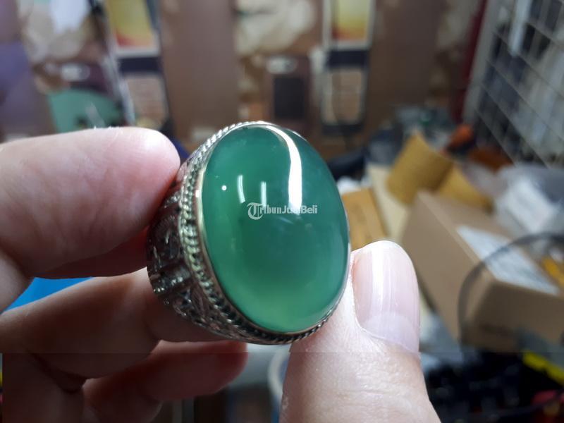 Batu Bacan Doko Super BC061 Giwang Body Kaca Ikatan Perak Kokoh - Jakarta Pusat