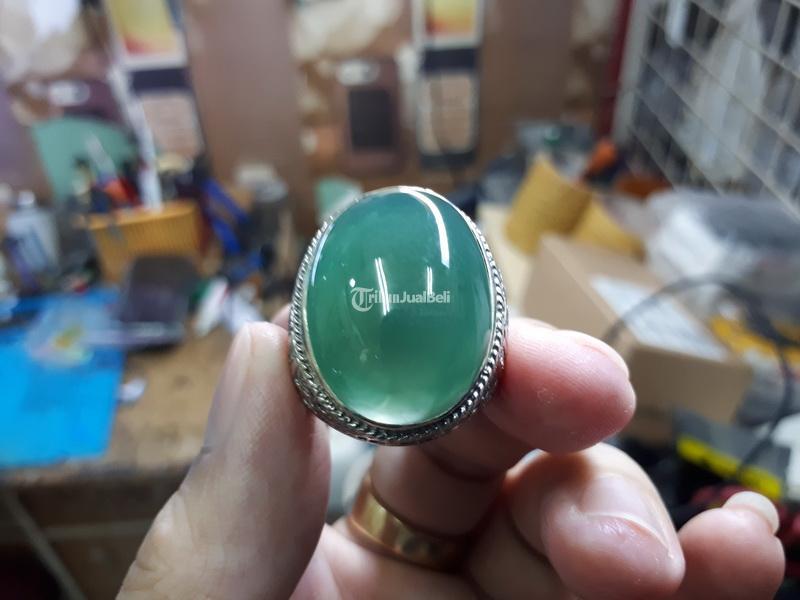 Batu Bacan Doko Super BC061 Giwang Body Kaca Ikatan Perak Kokoh - Jakarta Pusat