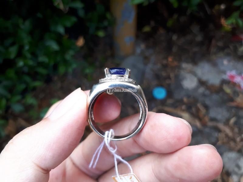 Batu Permata Natural Blue Safir SF019 Indah Biru Solid