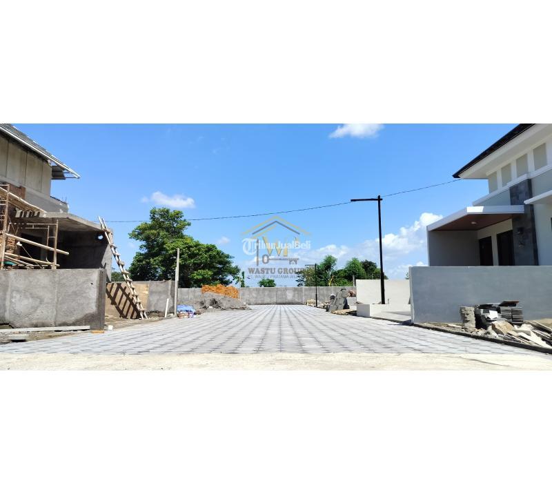 RUMAH DALAM CLUSTER DEKAT CANDI PRANBANAN