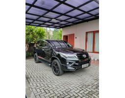Mobil Mitsubishi Fortuner TRD Matic Diesel 2019 Bekas Tangan 1 Pajak Hidup - Yogyakarta