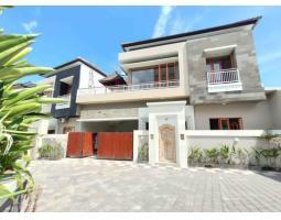 Rumah baru minimalis Denpasar Timur wr Supratman Denpasar Bali TAMAN85 H23J