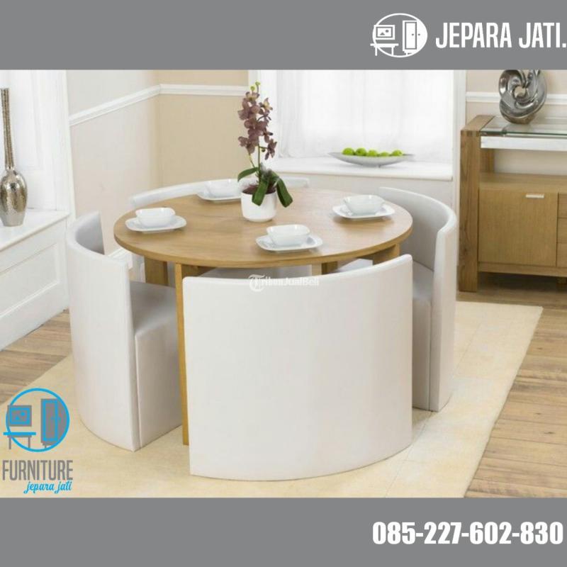 Meja Makan Bundar 4 Kursi