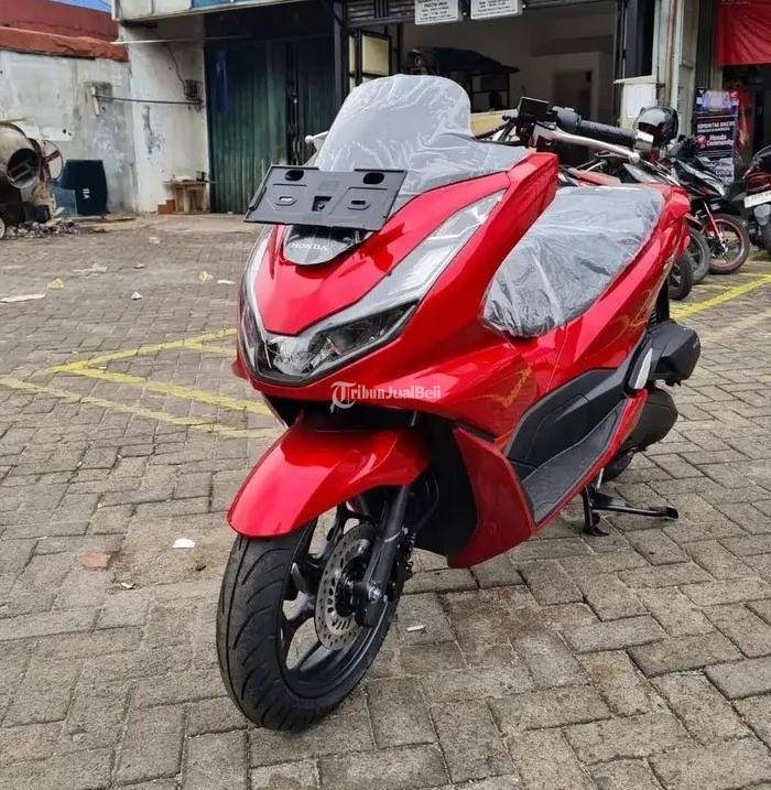 Honda PCX 160 CBS Merah 2024 Baru Promo Kredit di Jakarta Selatan ...