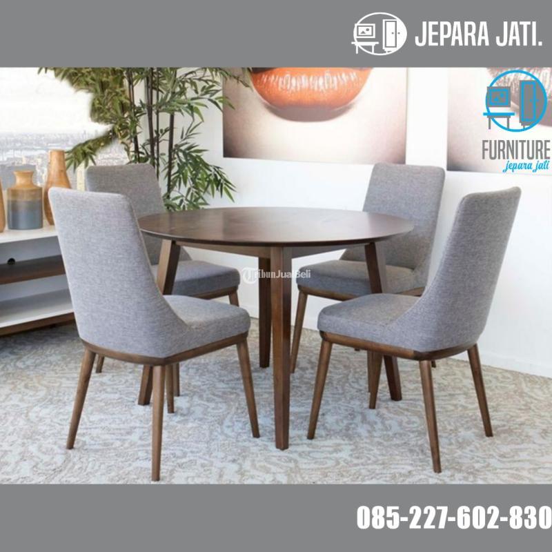 Meja Makan Kayu Modern