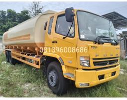 Mitsubishi Fuso Fighter Baru Kecamatan Bandar Laksamana Kabupaten Bengkalis RIAU