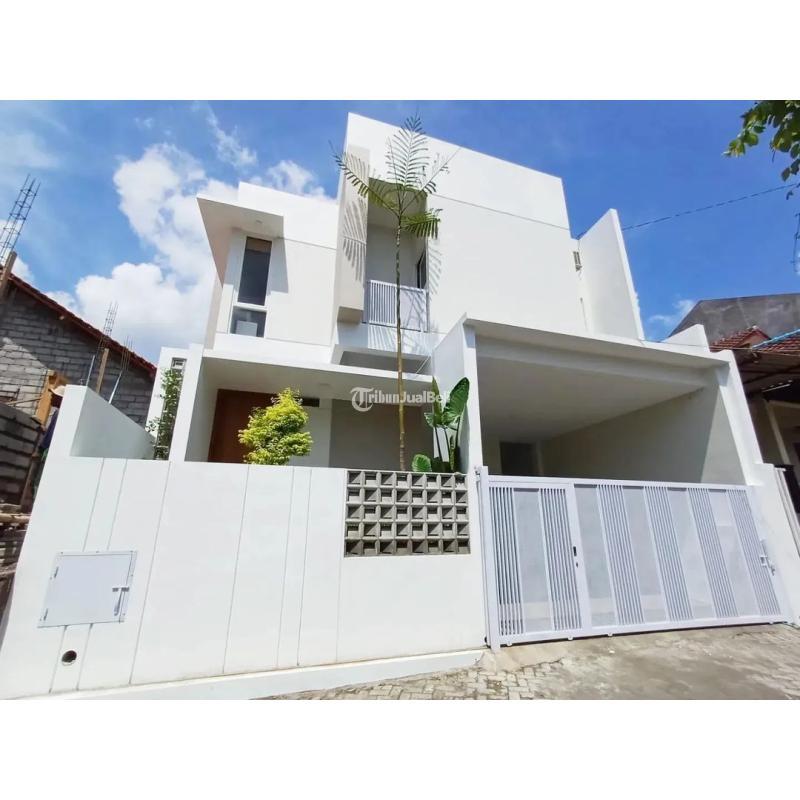 RUMAH MEWAH DI NGEMPLAK FULL FURNISHED DEKAT SD MODEL