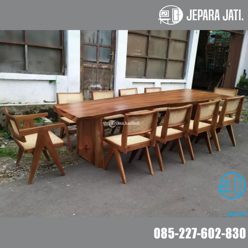 Meja Makan Kayu Panjang