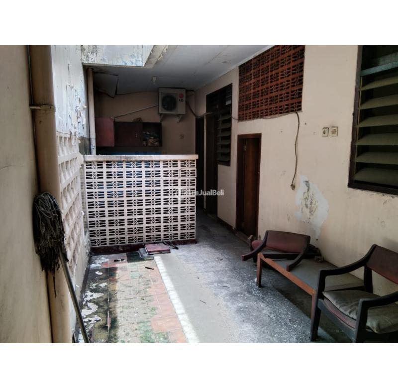 Dijual Rumah Strategis Siap Huni di Komplek DKI Joglo