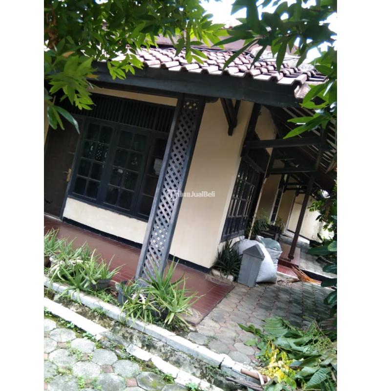 Dijual Rumah Stategis di Daerah Kembangan Komplek DKI Joglo