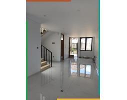 Jual Rumah Mewah dengan Swimming Pool Gres Siap Huni Tipe 175/205 3KT 3KM Setiabudi - Kota Bandung Jawa Barat