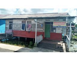 Rumah di Selat Barat Kapuas Kalimantan Tengah Dekat RSUD Dr. H. Soemarno Sosroatmodjo, Citimall Kuala Kapuas, Kantor Bupati Kapuas