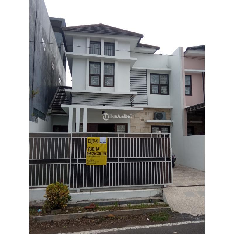 Jual Rumah Desain Town House Tipe 160/110 SHM Lengkap di Malang Jawa