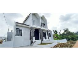 DP 25 JUTA Langsung Akad Rumah Mezzanine ala America Limited di Padaasih Cimahi