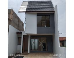 Rumah 2 Lantai di Ciwaruga sayap Gegerkalong Bandung