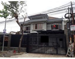 Dijual Rumah Mainroad Gegerkalong Sukasari Dekat Sutami Maranatha Pasteur - Bandung