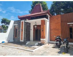 Dijual Rumah Limasan Etnik 2KT 1KM SHM di Prambanan Tepi Jalan Besar - Sleman