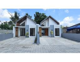 Dijual Rumah Murah 2KT 1KM SHM, Carpot Muat 2 Mobil di Ngaglik - Sleman