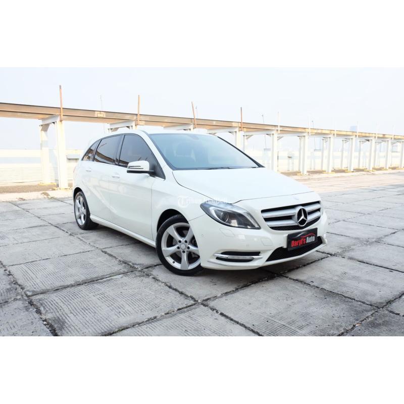 Mobil Mercedes Benz B200 1.6 CGI CBU 2015 Bekas - Jakarta Utara