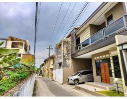 Dijual Rumah Mewah Siap Huni 6KT 3KM SHM, Hanya 10 Menit Dari Malioboro - Yogyakarta