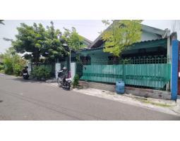 Dijual Rumah Hitung Tanah Luas 217 m2 di Banyuagung Banjarsari - Solo