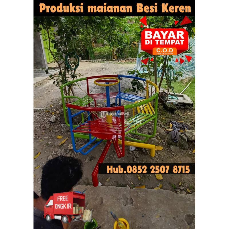 Disini Saja Ayunan Besi Gapura Custom Dan Gelas Putar Anak - Badung