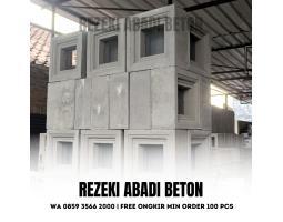 Roster Beton Jaring 20x20 untuk Ventilasi Udara di Kapas - Bojonegoro