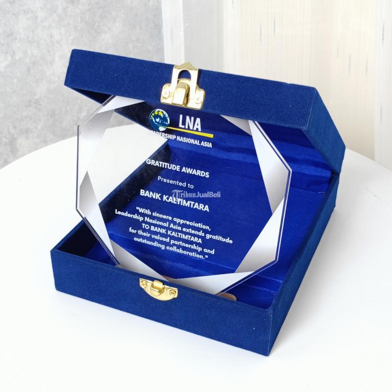 Souvenir Kantor Unik Pasuruan yang Bikin Kolega Terkesan - Malang