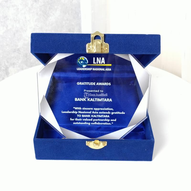 Souvenir Kantor Unik Pasuruan yang Bikin Kolega Terkesan - Malang