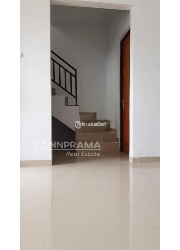 Dijual Rumah Cluster Tropis Murah 2 Lantai 3KT 2KM SHM - Tangerang Selatan