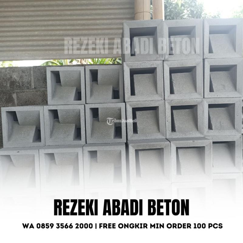 Roster Beton Pagar Rumah Anti Tampias Air Hujan di Dolopo - Madiun