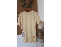  Baju Kaos Oblong Proa Merdey - Teluk Bintuni